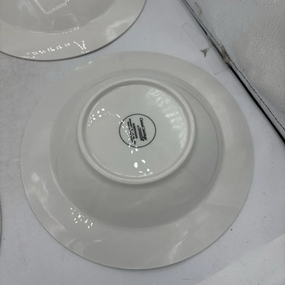 Oneida Bowls Casual Settings Basket Weave Soup Pasta Stoneware 9